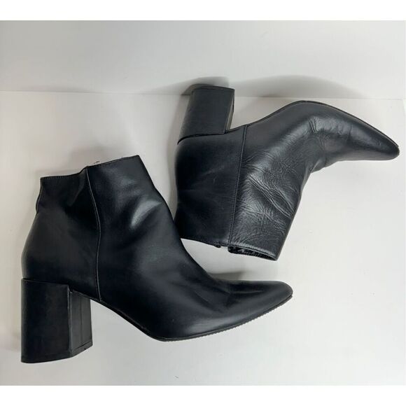 Blondo Ankle Boots Size 9 Black Leather Pointed Toe Block Heel Booties - Picture 6 of 9
